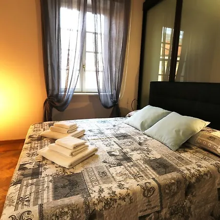 Apartamento Ancient Courtyard Bonanomi 2 Bedroom Como