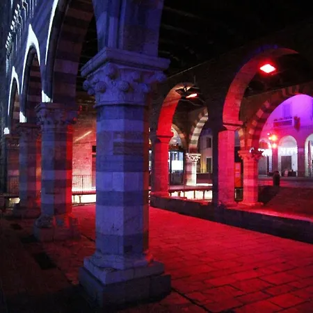 Appartement Ancient Courtyard Bonanomi 2 Bedroom Como